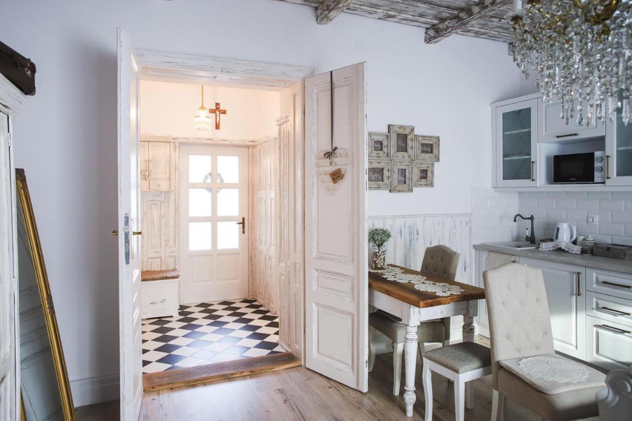 Bab-Lak Apartman Kisvárda Εξωτερικό φωτογραφία
